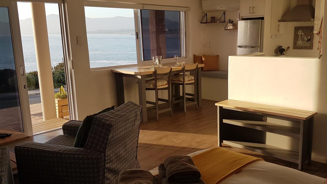 Nietverdiend Appartement Gansbaai Buitenkant foto